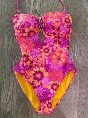 BECCA Copacabana One-Piece Swimsuit - Convertible Straps
